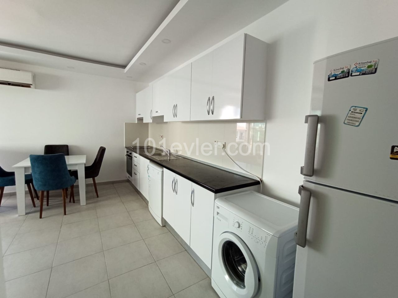 2 + 1 Luxuswohnung zur Miete im Zentrum von Kyrenia ** 