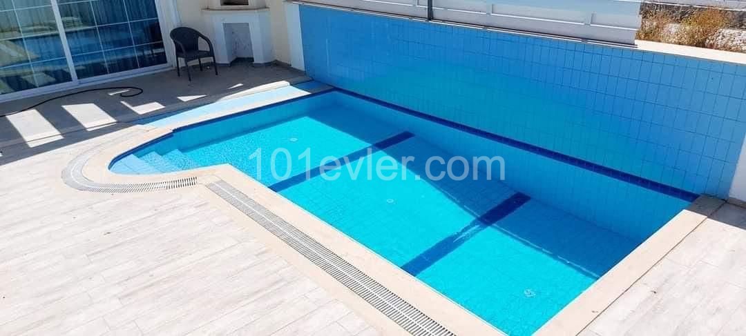 3+1 villa for daily rent in Alsancak