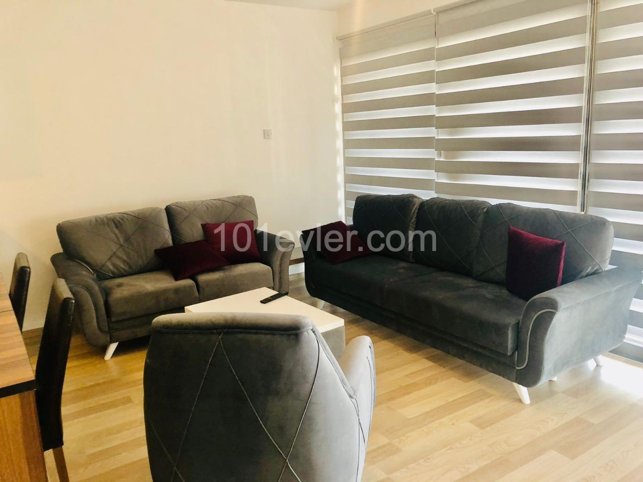 2+1 Luxury fully furnished flat for rent in a residence in the center of Kyrenia