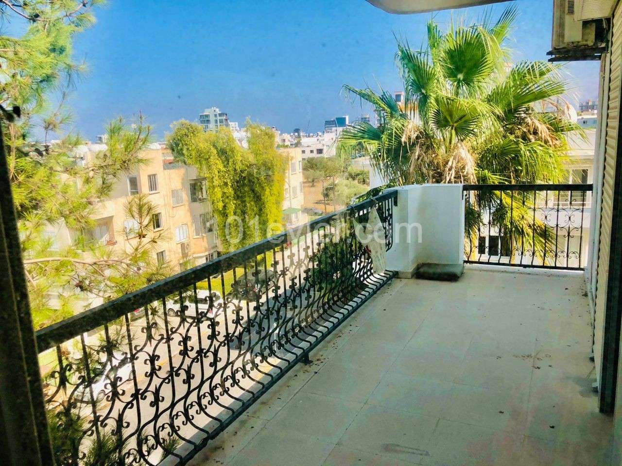 Spacious 3+1 furnished flat for sale in Upper Kyrenia.