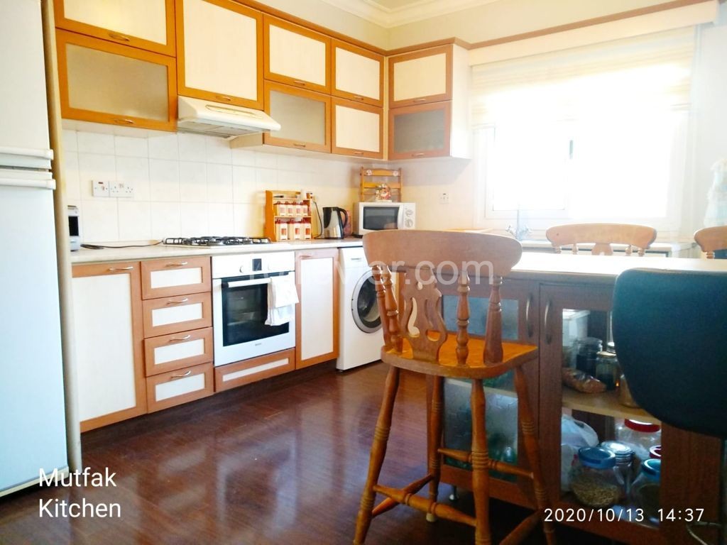 3+1 fully furnished flat for rent in the center of Kyrenia.  Garden, garage, gazebo… FAMILY RENTED ONLY