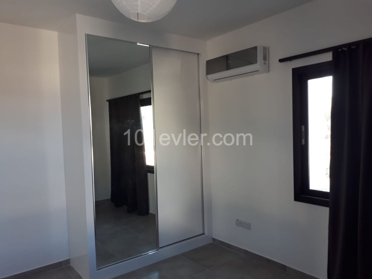 1+1 apartment and penthouse for rent in Ozankoy 