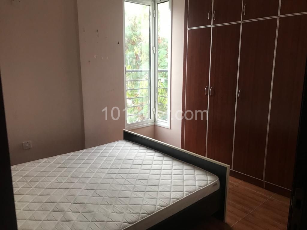 3+1 apartment for rent in center of Kyrenia, ONLY FOR FAMİLY 