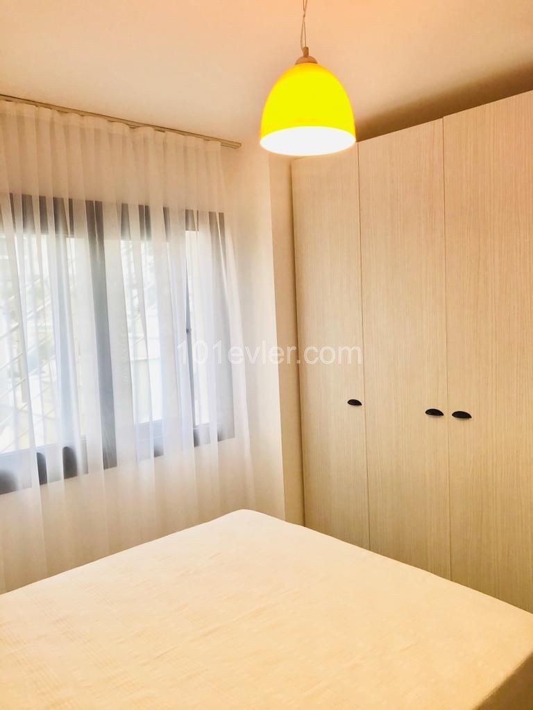 1+1 Lüx kiralık Bahçeli daire Alsancakta, havuzlu sitede