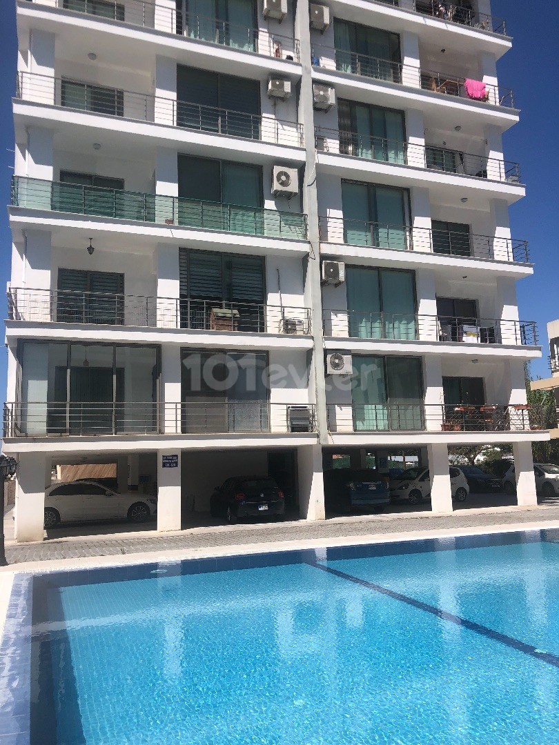 Fully furnished 2+1 new, clean, spacious flat for sale in the center of Kyrenia in a complex with a pool!