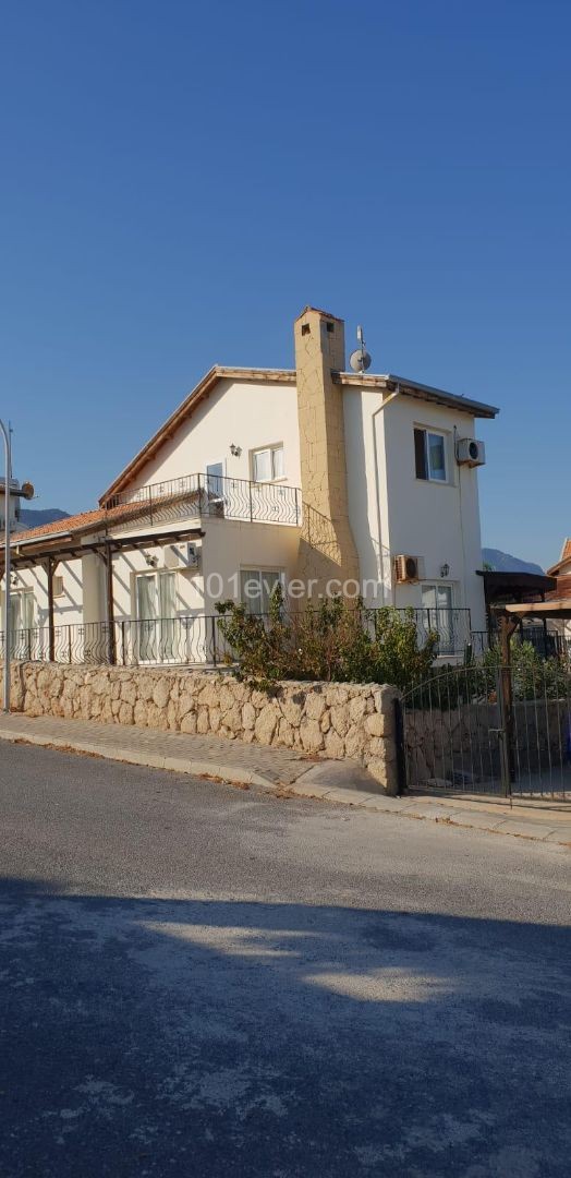 4+1 villa for sale in Esentepe, next to the sea