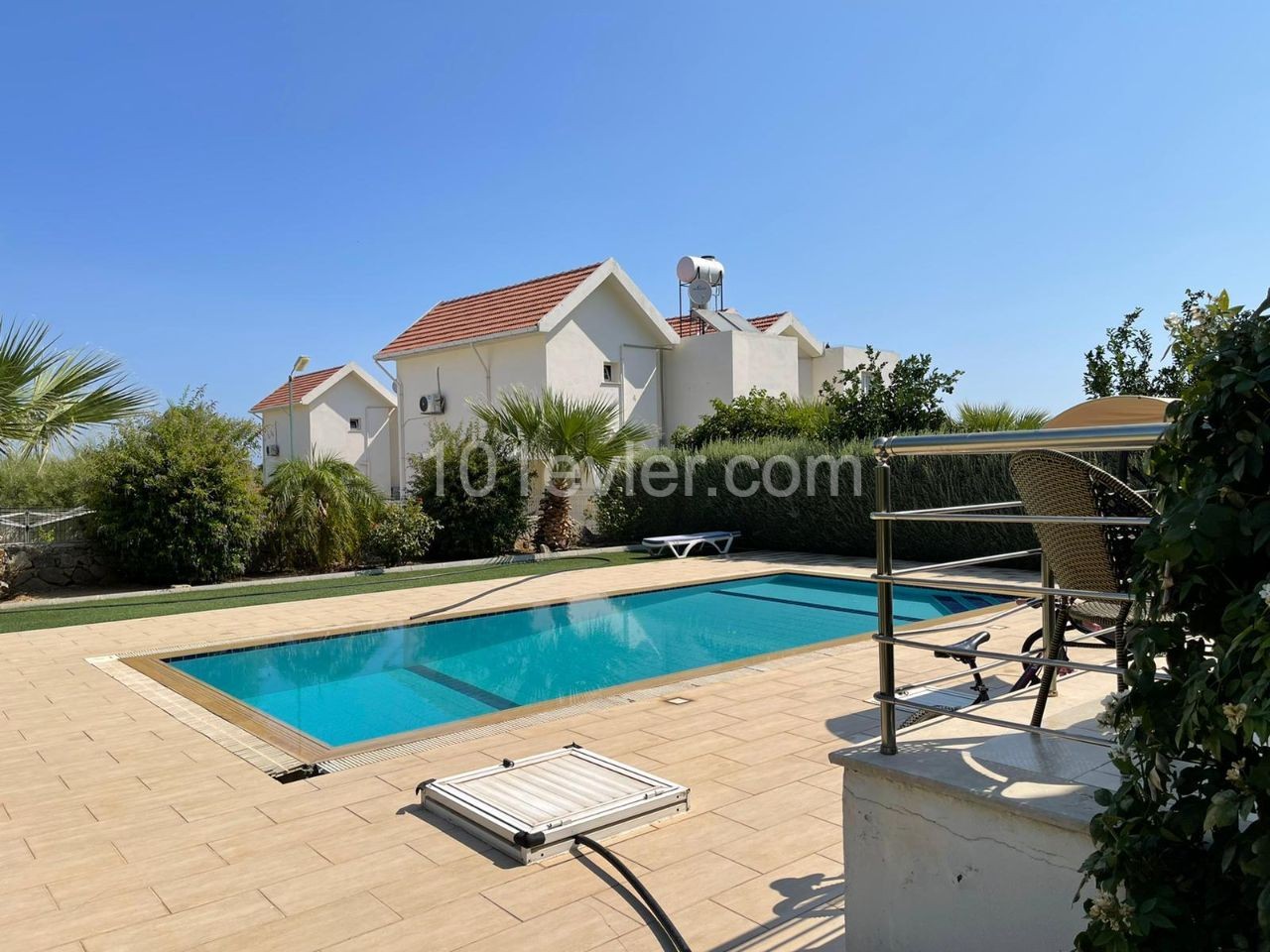 3+1 villa for sale in Lapta , 10 minutes walking distance to the sea