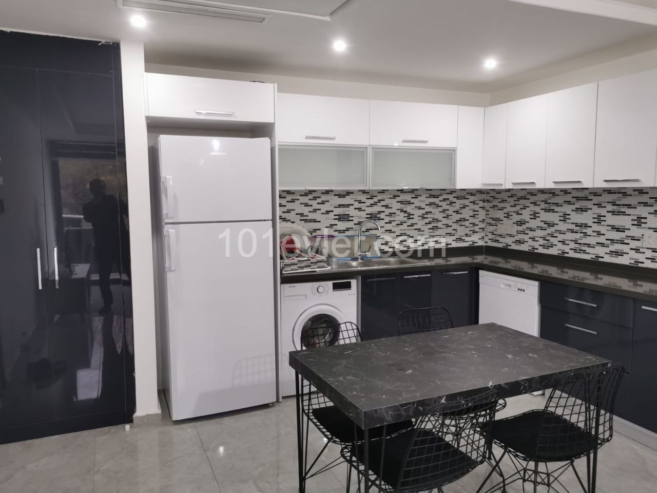 2+1 modern apartment with garden for sale in Lapta 