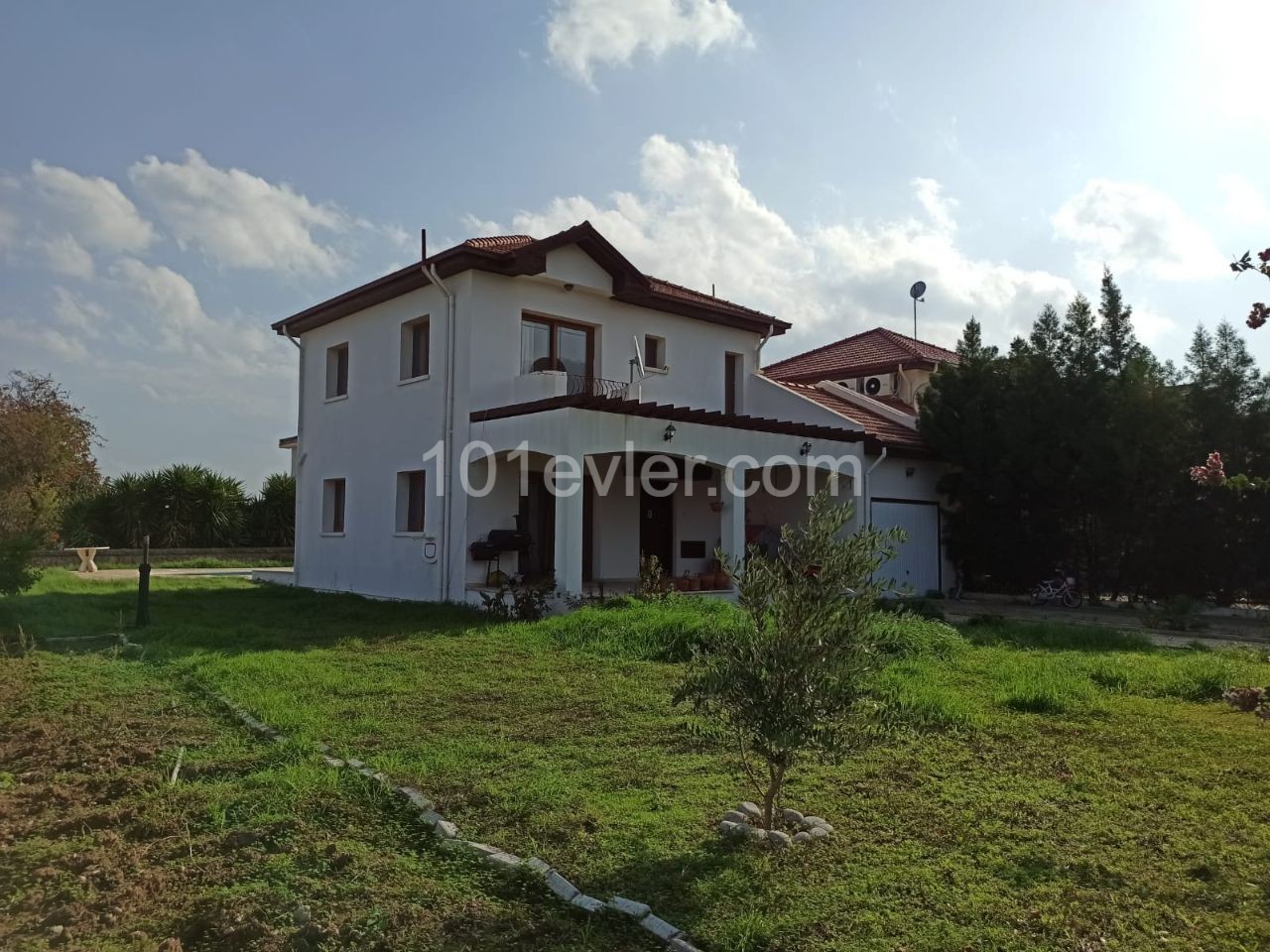 3+1 villa for daily rent in Alsancak