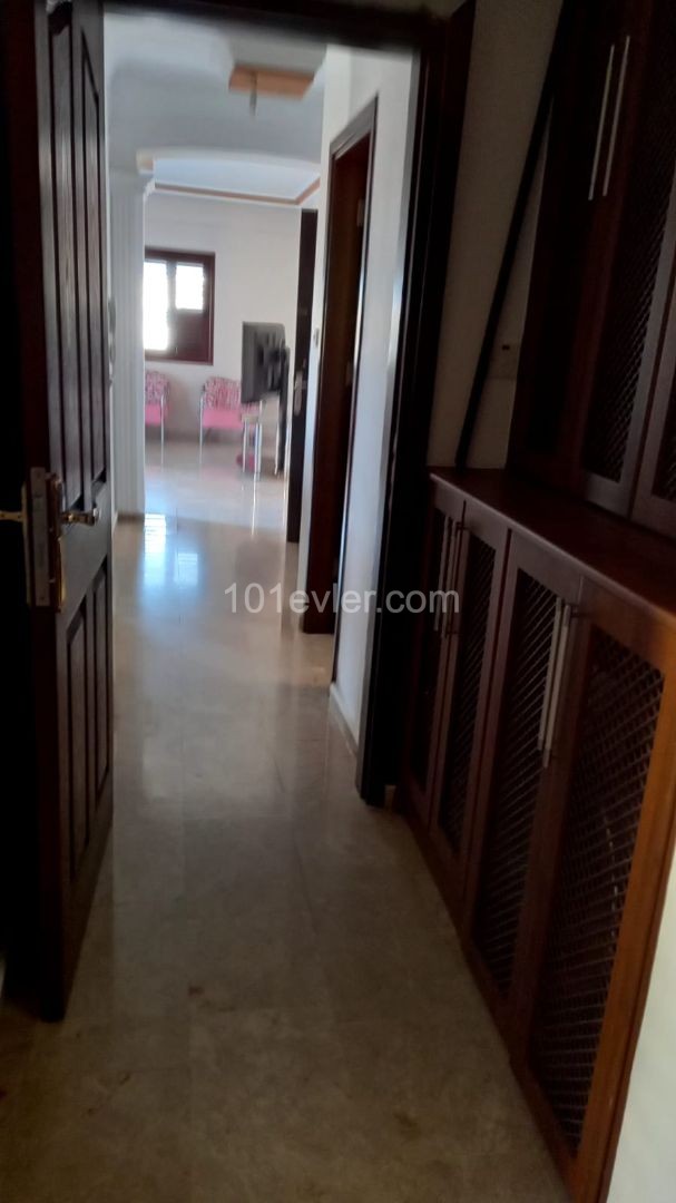 BARGAIN FLAT!!!  2+1 fully furnished flat for sale in Nicosia, Marmara, Metropol region.