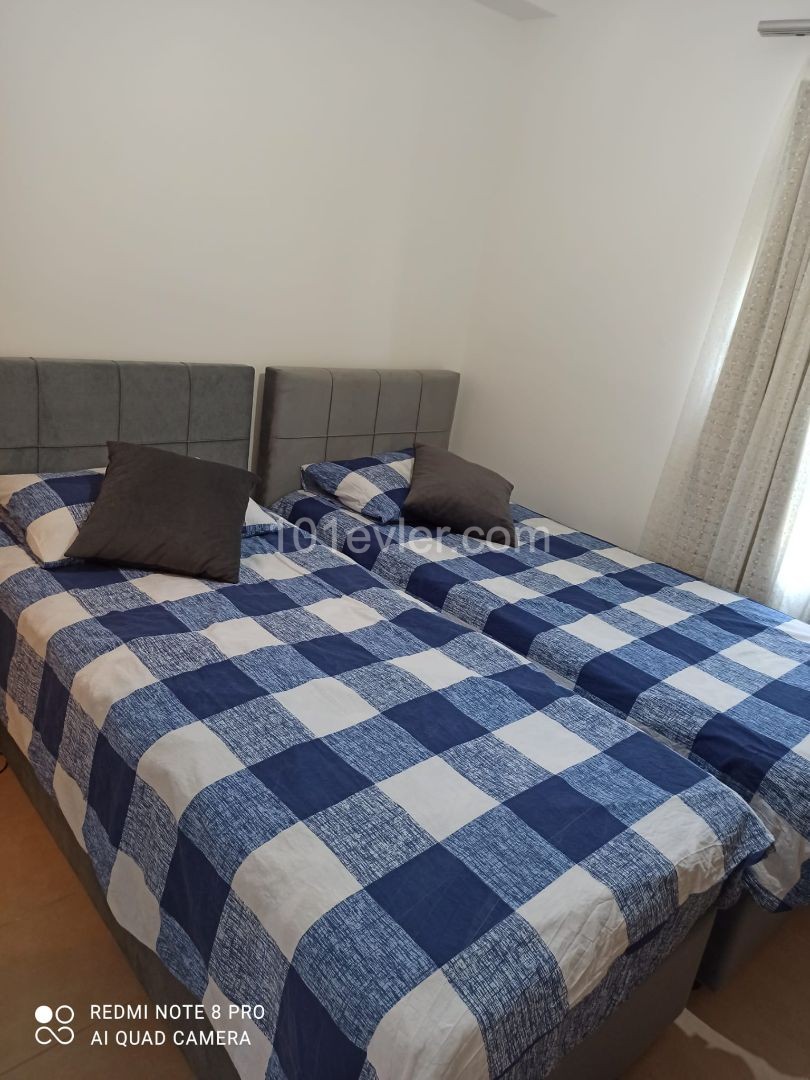 Esentepe'de  kiralık 2+1 daire, sitinin içinde!!!