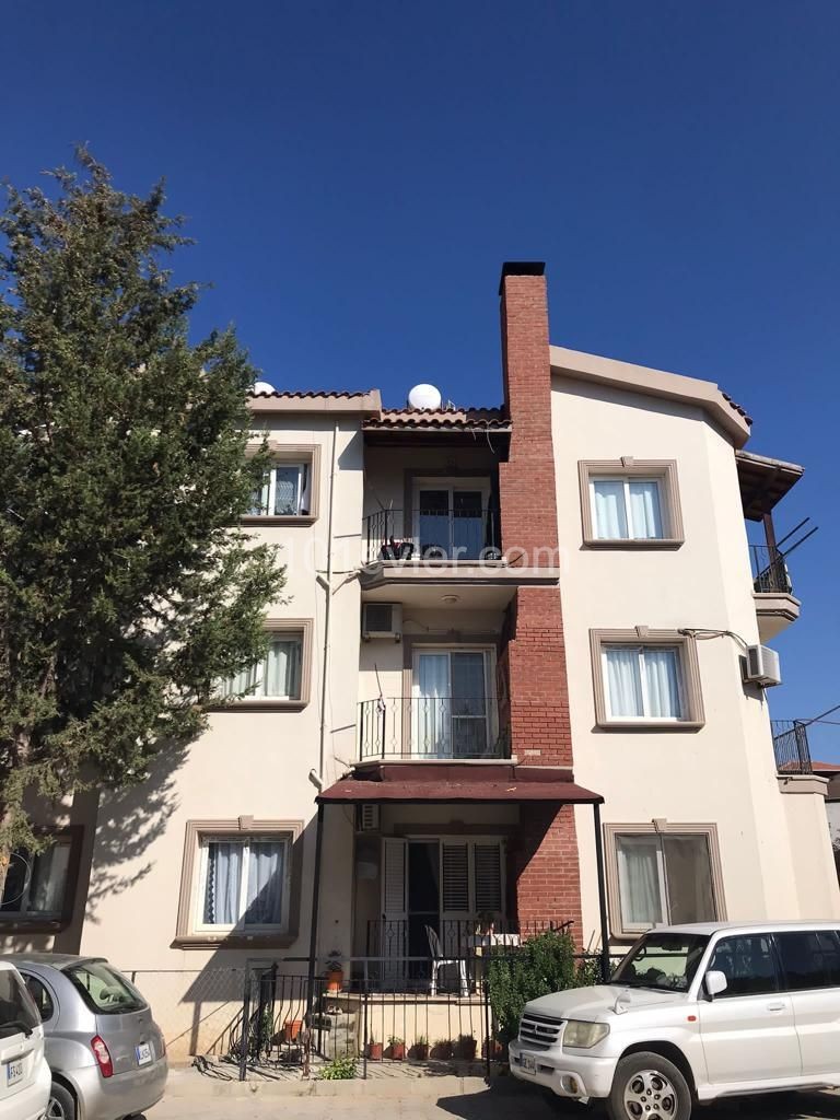 3+1 apartment for sale in Alsancak, Camelot beach area