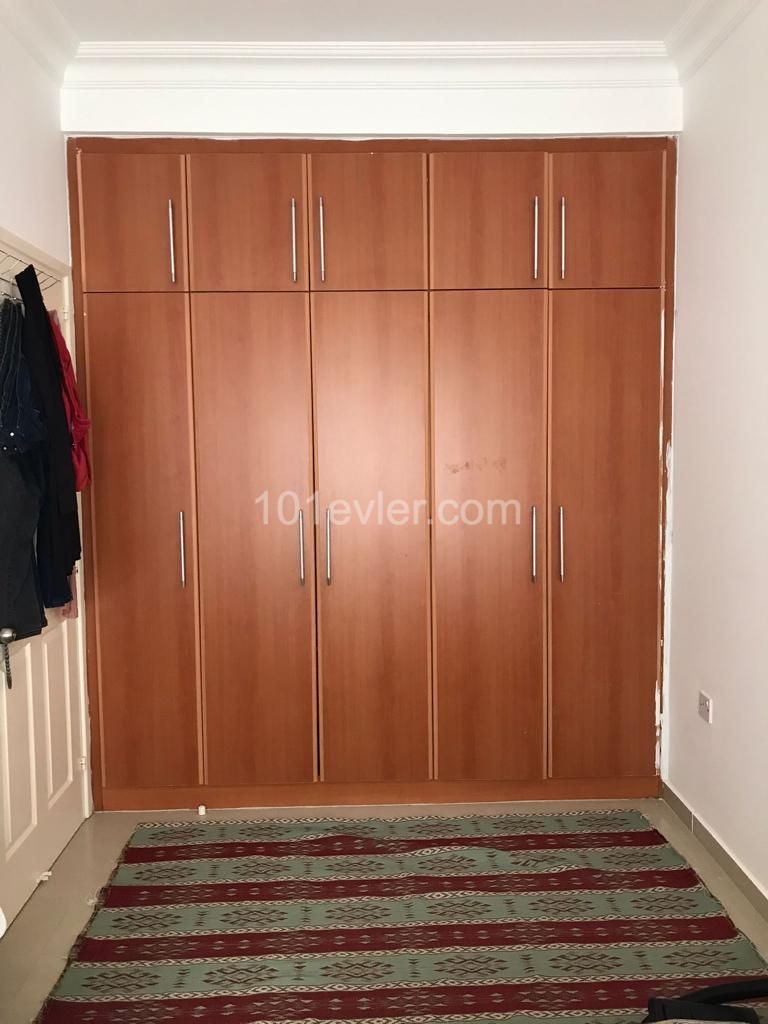 3+1 apartment for sale in Alsancak, Camelot beach area