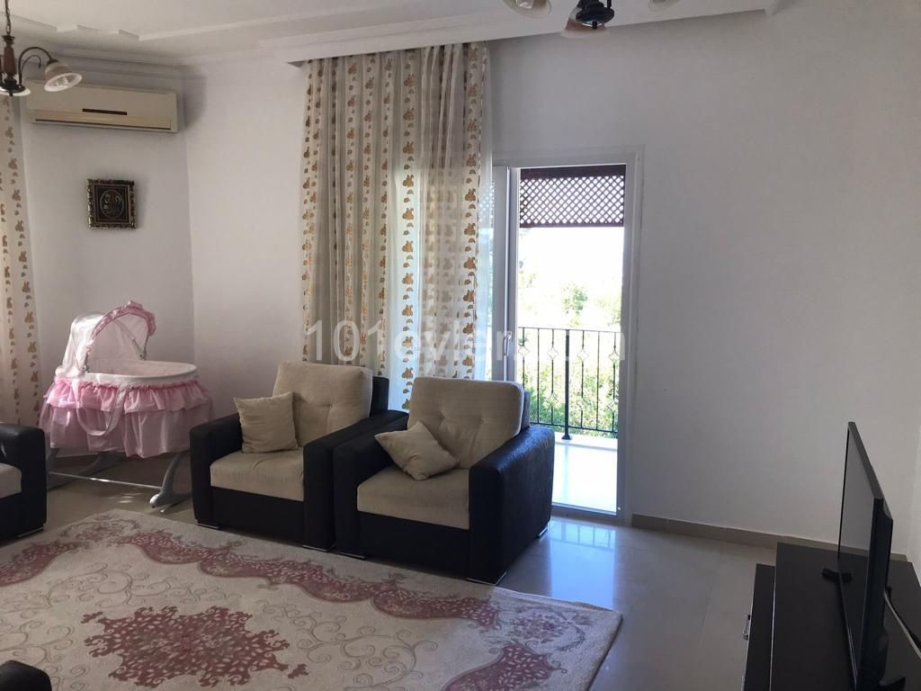 3+1 apartment for sale in Alsancak, Camelot beach area