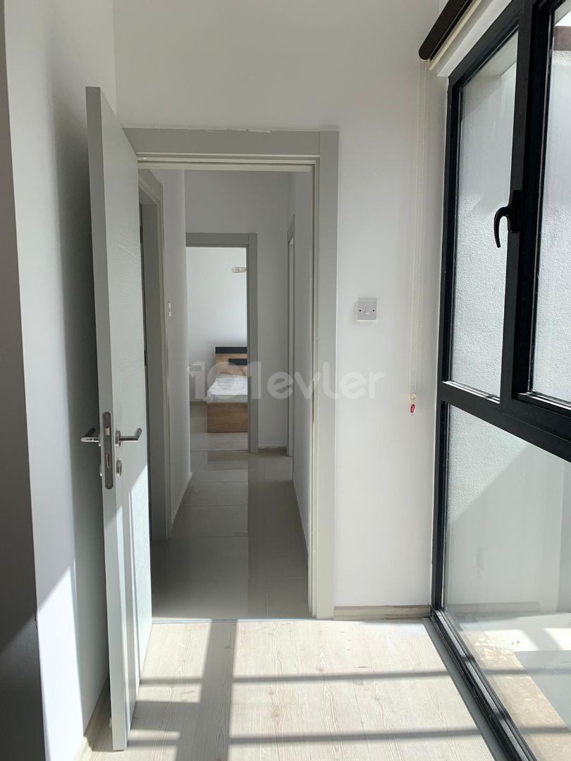 Girne Merkez'de kiralık yeni,lüks  3+1 daire 