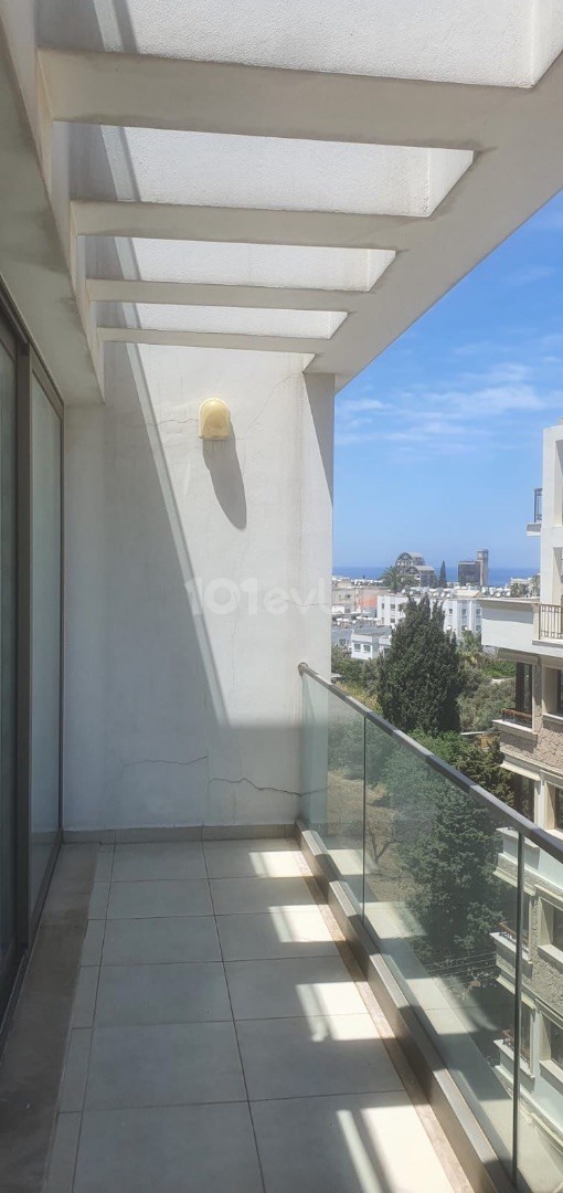 2+1 fully furnished apartment for sale in the center of Kyrenia 