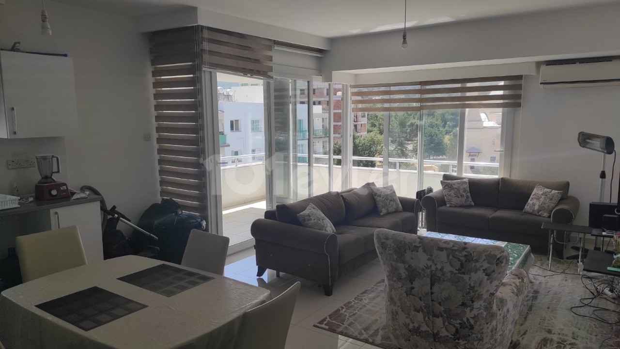 2+1 apartment for sale in Girne center in Residance with swimming pool