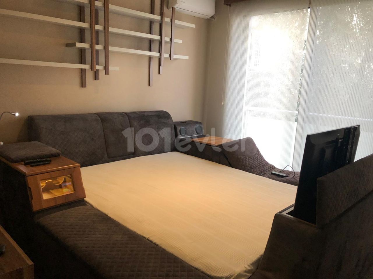 2+1 apartment for  daily rent in center of Kyrenia