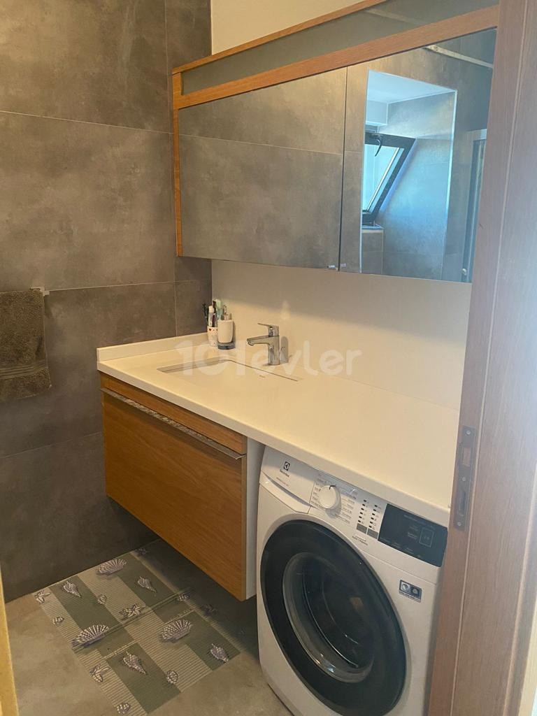 Luxury 1+1 apartment for sale in the center of Kyrenia 
