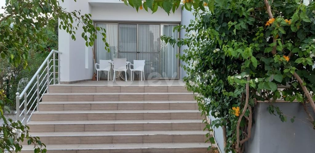 Fully furnished 2 + 1 apartment with large terrace for sale Karaoglanoglu, Kyrenia.An unmissable opportunity! **  ** 