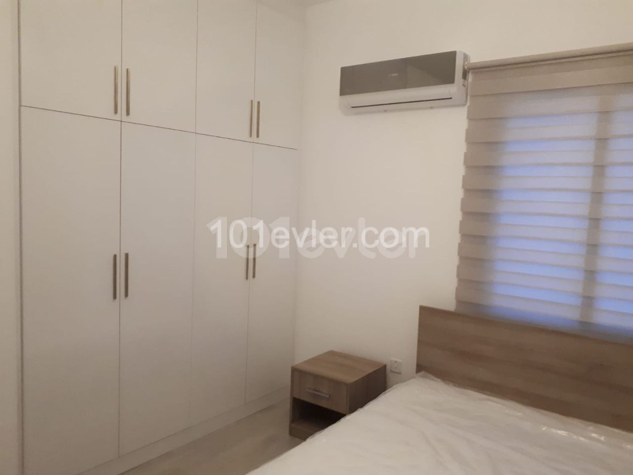 Neue 3 + 1 Wohnung zu vermieten in Zeytinlik, voll möbliert, in einer Anlage mit Garten und Pool ** 