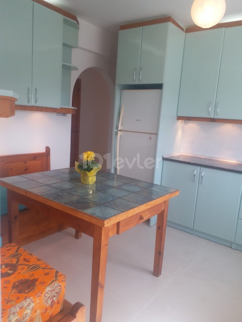 3+1 apartment for rent in the center of Kyrenia with beautiful sea view 