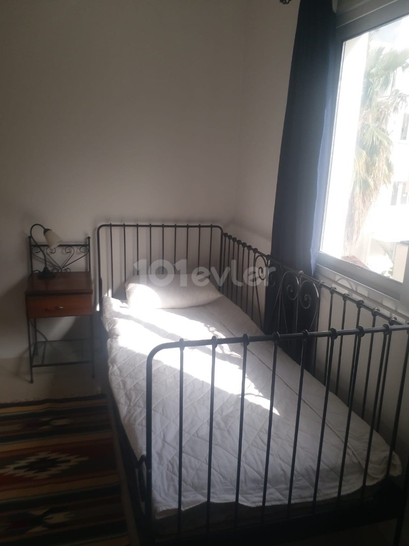 3+1 apartment for rent in the center of Kyrenia with beautiful sea view 