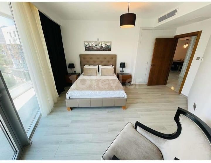 3+1 luxury apartment for rent in center of Kyrenia
