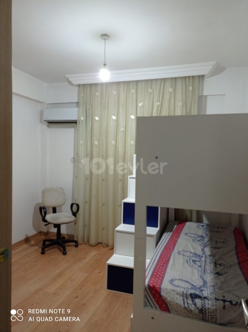 2+1 apartment for rent in the center of Kyrenia in site with swimming pool 