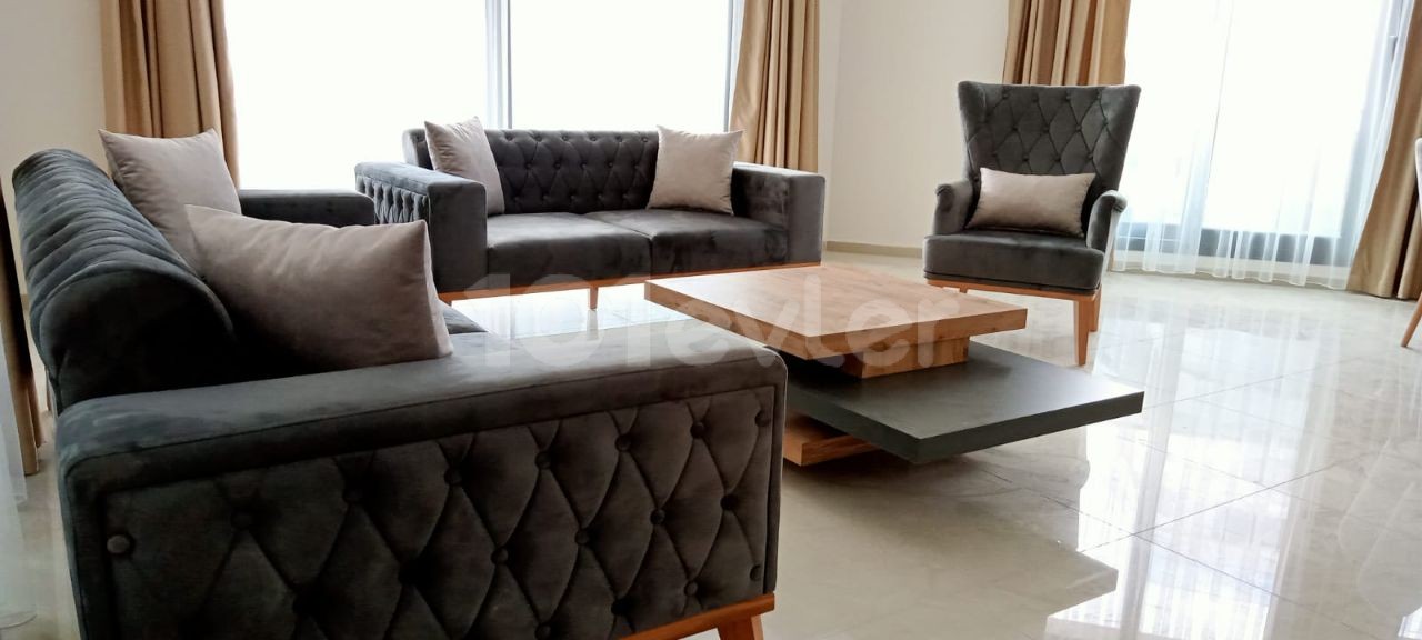 3+1 new,luxury apartment for rent in center of Kyrenia