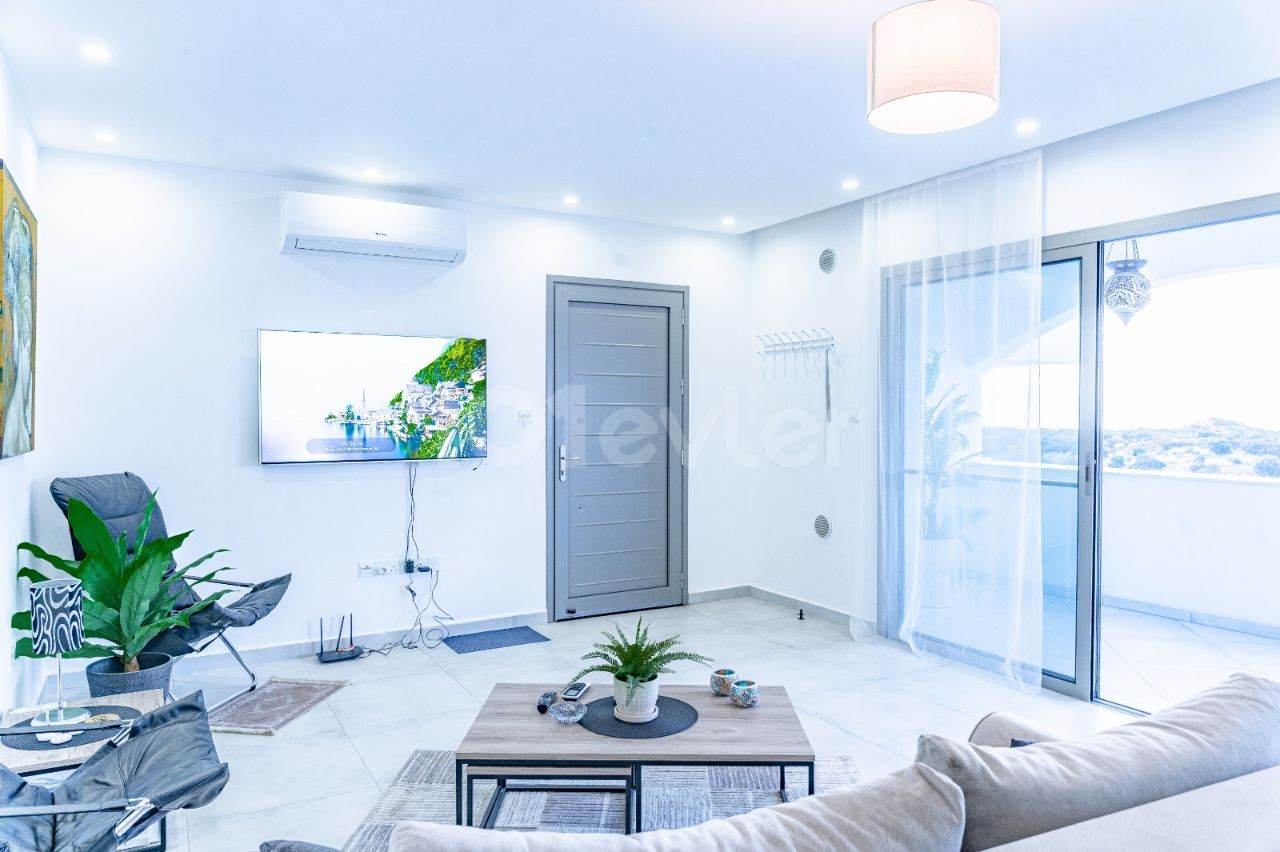 2+1 penthouse for rent in Esentepe