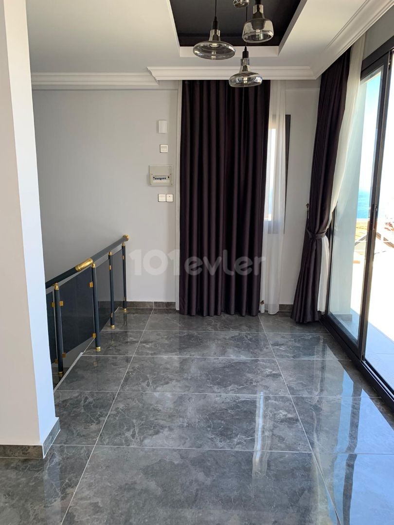 Esentepe'de kiralık lüks  3+1 villa,Kapanmaz Deniz Manzaralı