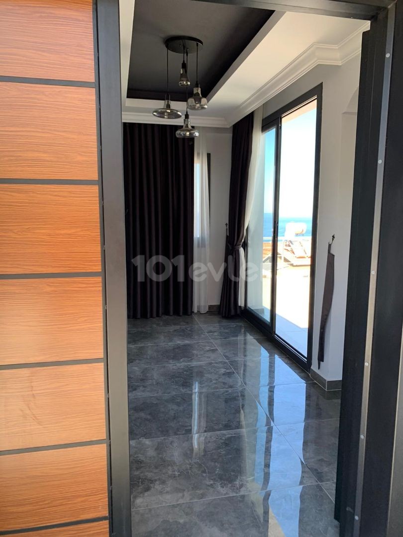 Esentepe'de kiralık lüks  3+1 villa,Kapanmaz Deniz Manzaralı