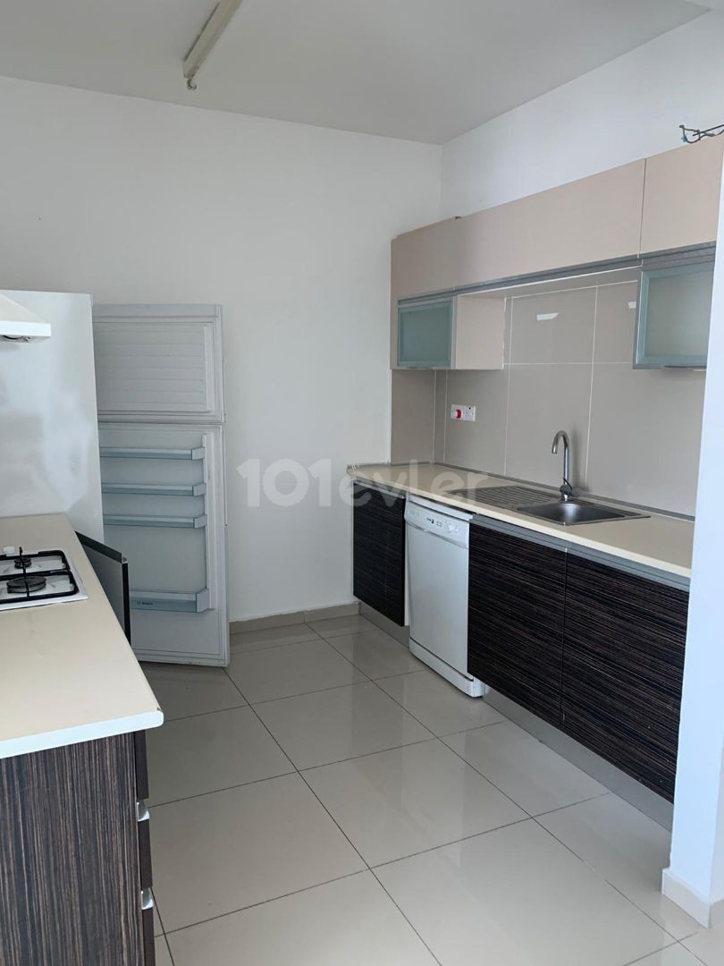 2+1 apartment for rent in center of Kyrenia