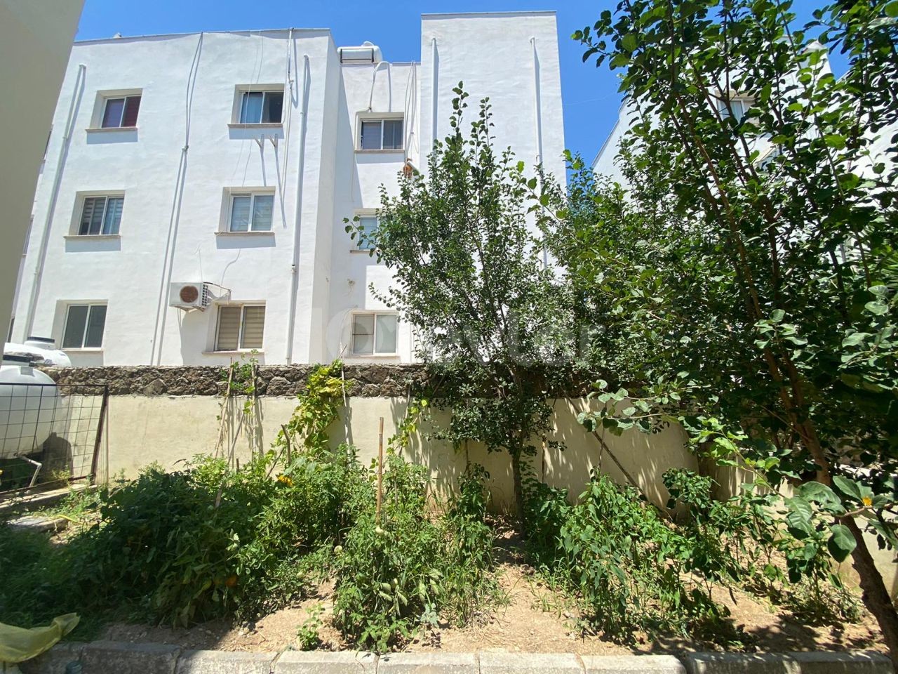 Girne Merkez'de kiralık  geniş 3+1 daire, Yukari Girne 