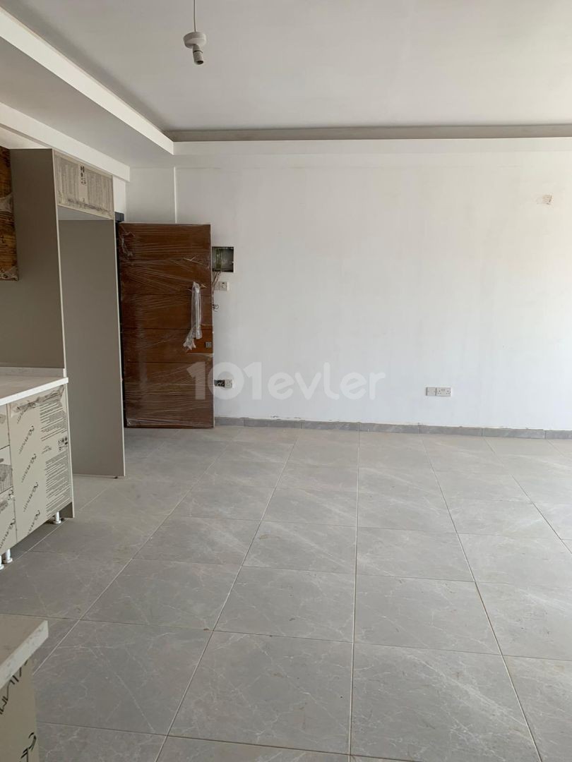 Girne Merkez'de Satılık 2+1 Daireler