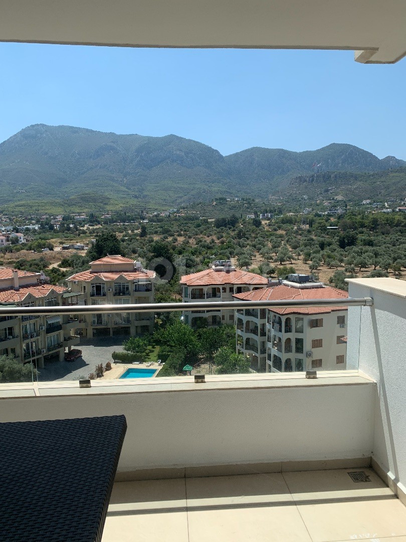 2+1 Luxuswohnung zur Miete im Zentrum von Kyrenia ** 