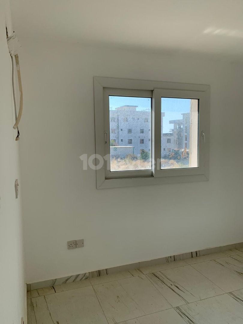 3+1 loft Wohnung zum Verkauf in Alsancak, Erdgeschoss!!! ** 