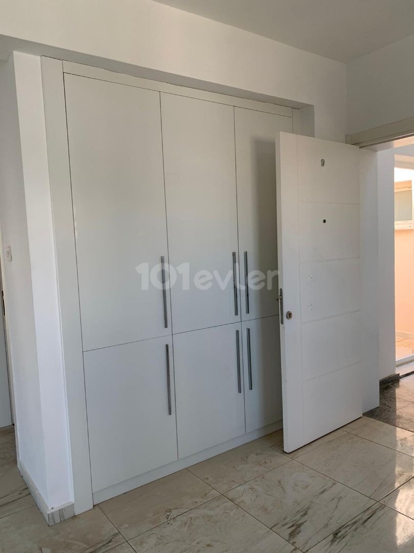 3+1 apartment for sale in Alsancak 