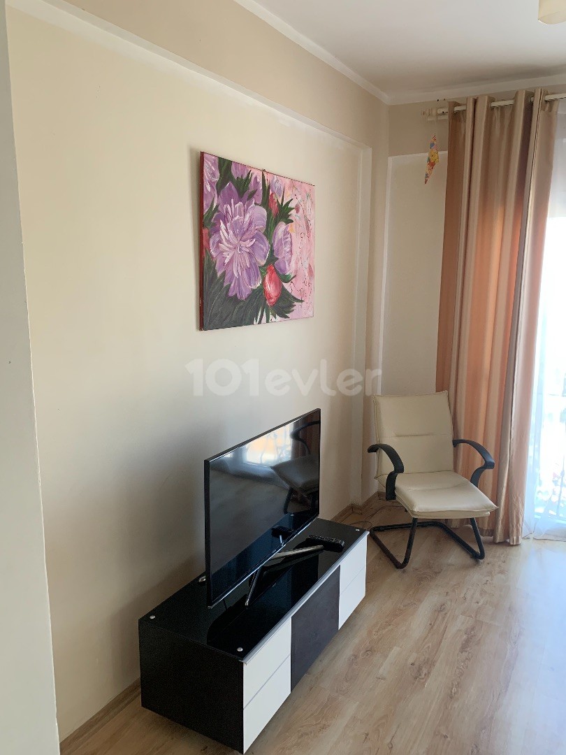 Spacious 3 + 1 apartment for rent in Alsancak ** 