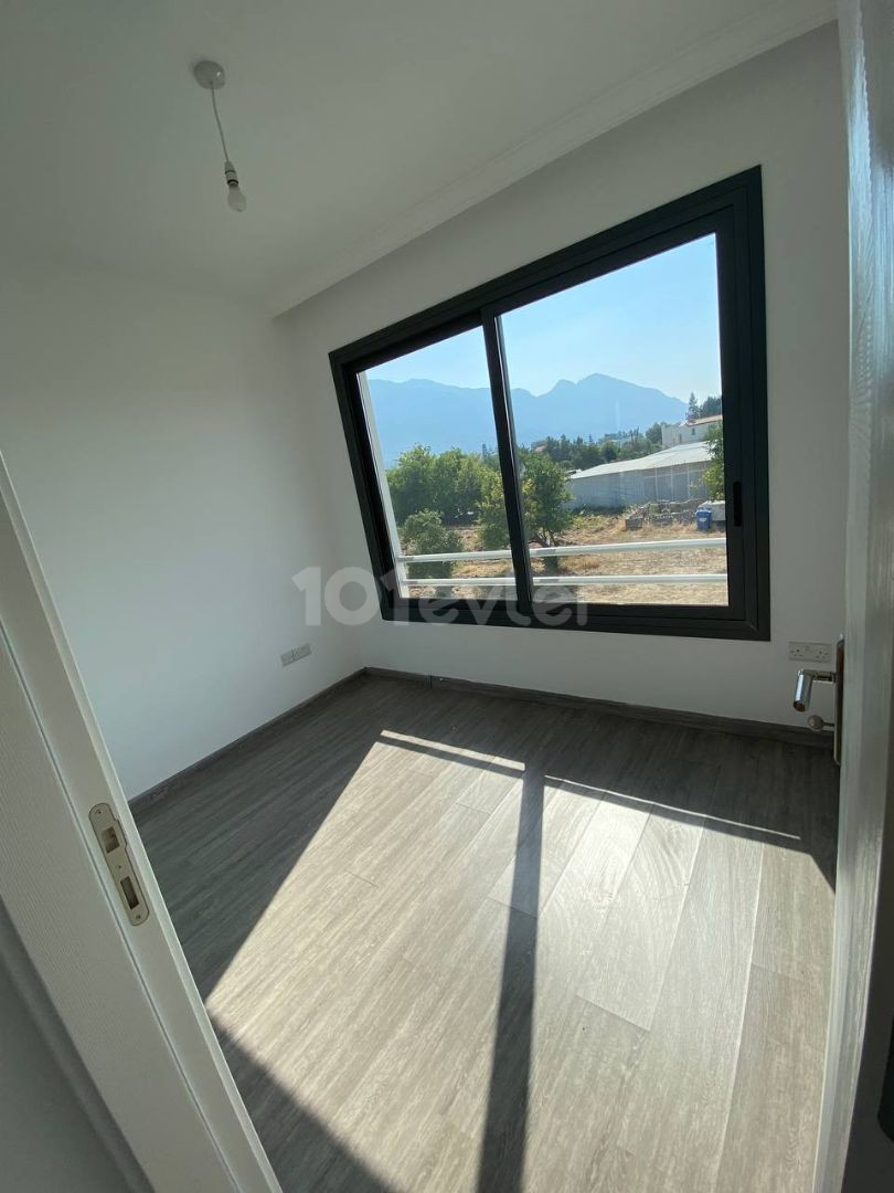 2+1 penthouse zu verkaufen in Alsancakta ** 