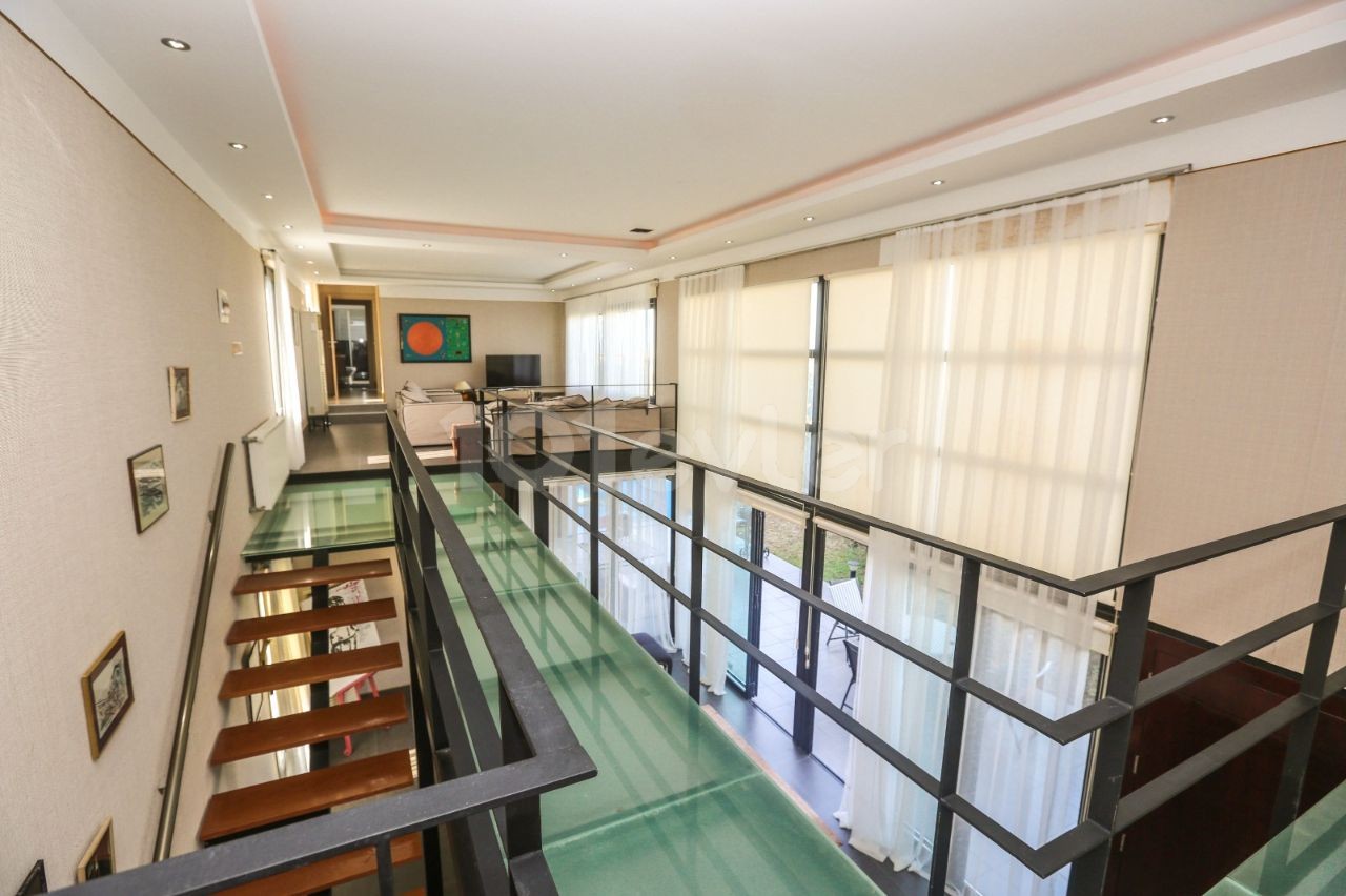 4+1 luxury villa for rent in Çatalköy