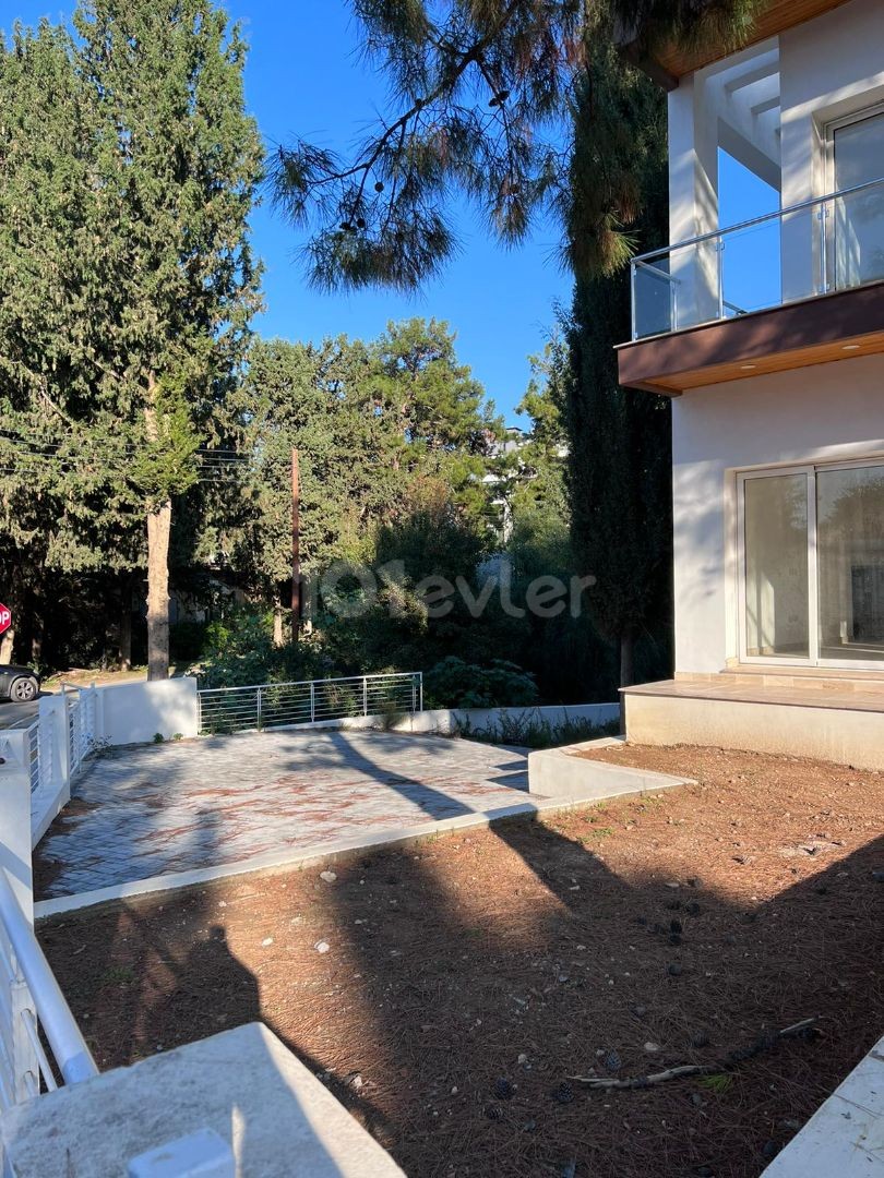 4+1 geräumige Villa zu verkaufen in Kyrenia Centre, mit türkischem Kochfeld
