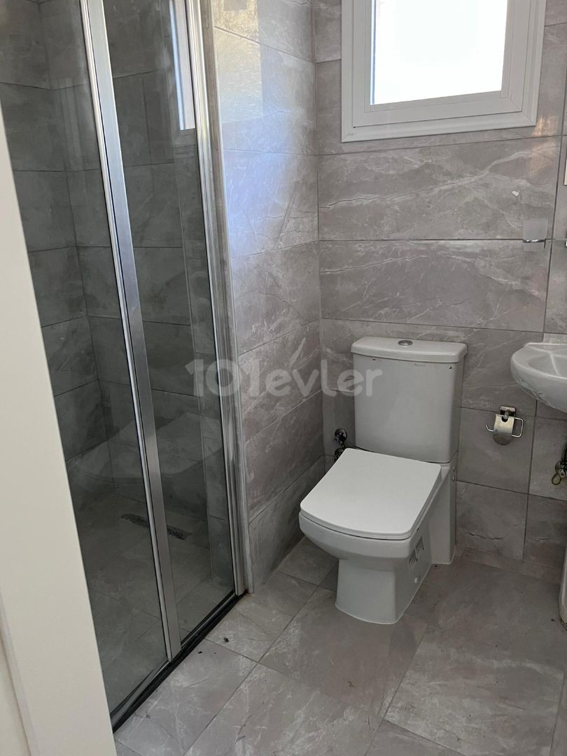 Zeytinlilk'te satılık 4+1 geniş villa , Türk koçanlı