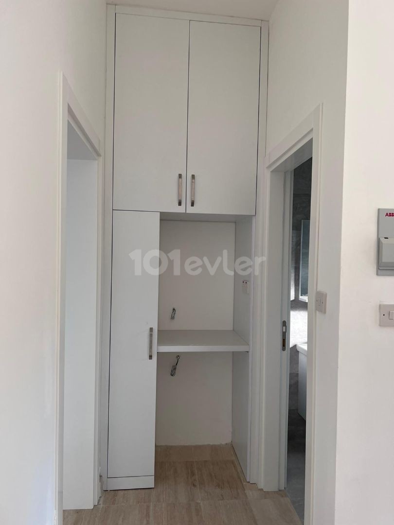 Zeytinlilk'te satılık 4+1 geniş villa , Türk koçanlı