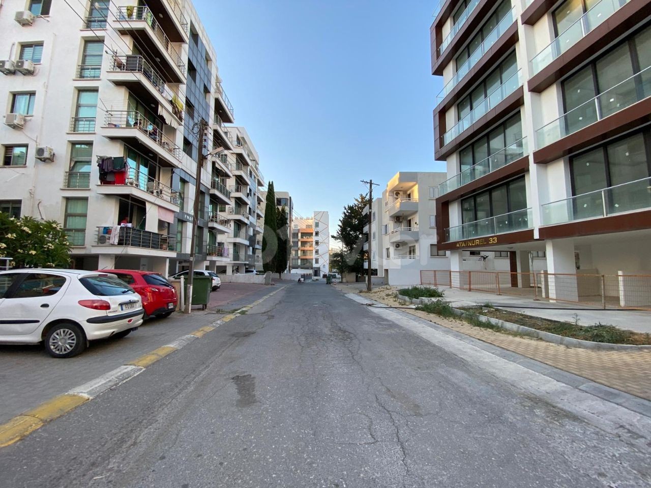 2+1 apartments and 2+1 penthouses for sale in Girne Center