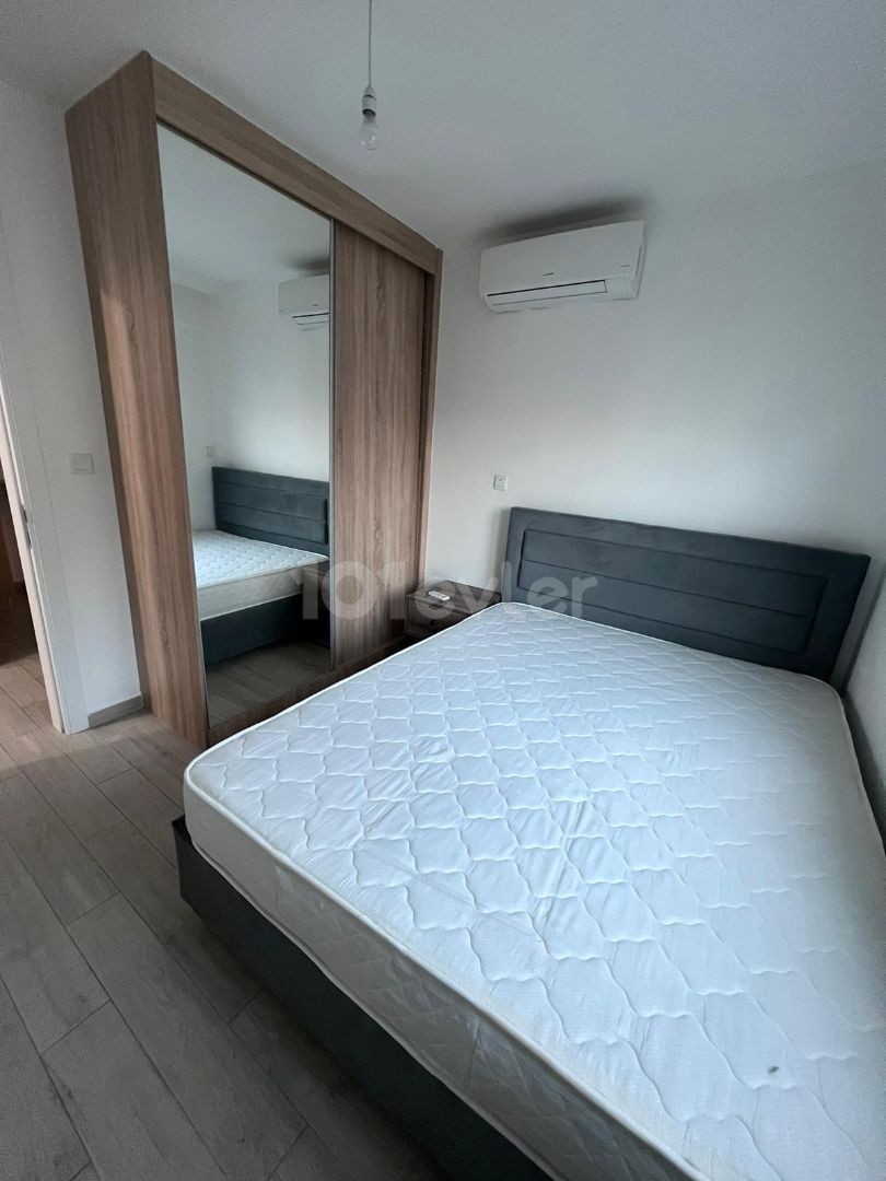 Girne Merkezde satılık 2+1 full eşyalı daire