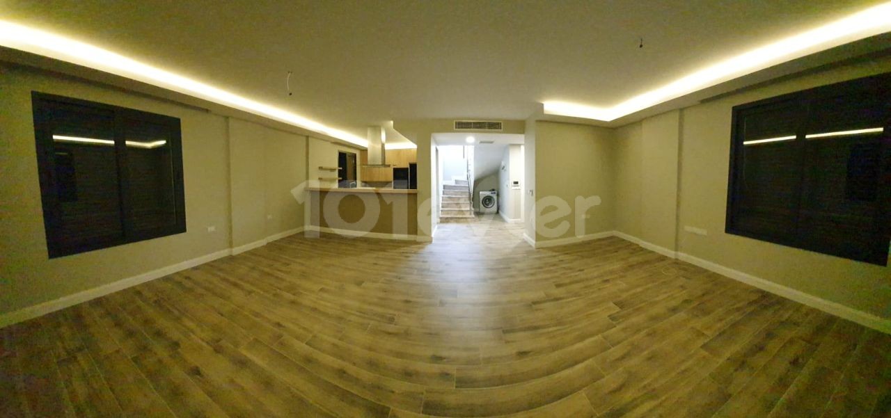 3+1 luxury villa for sale in Ozanköy