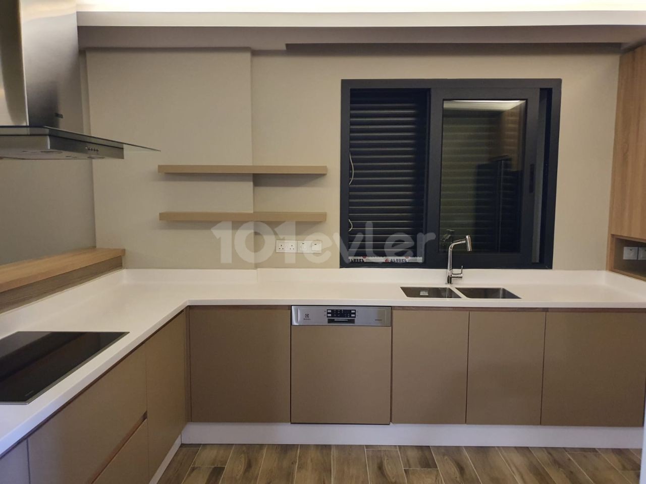 3+1 luxury villa for sale in Ozanköy