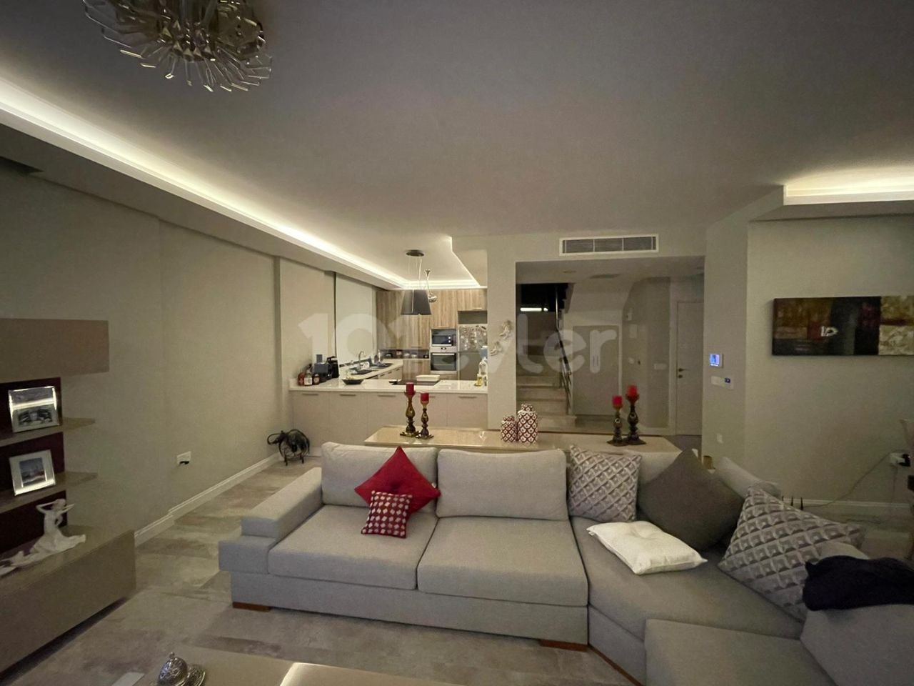 3+1 luxury villa for sale in Ozanköy